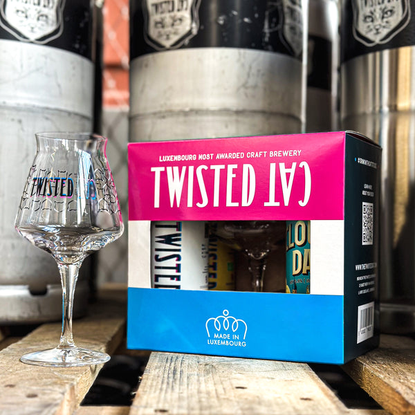 Gift box with 4 mixed cans + Teku Glass